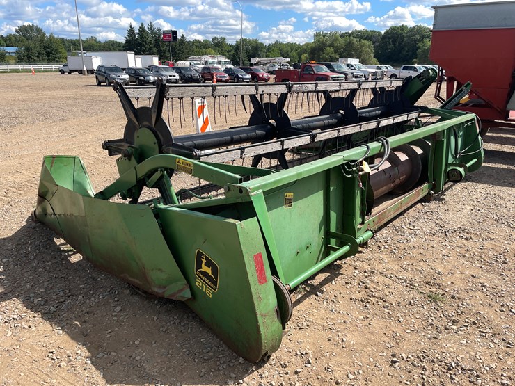 2016-john-deere-216-image-2