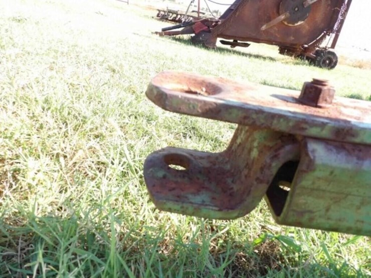 john-deere-8300-image-12