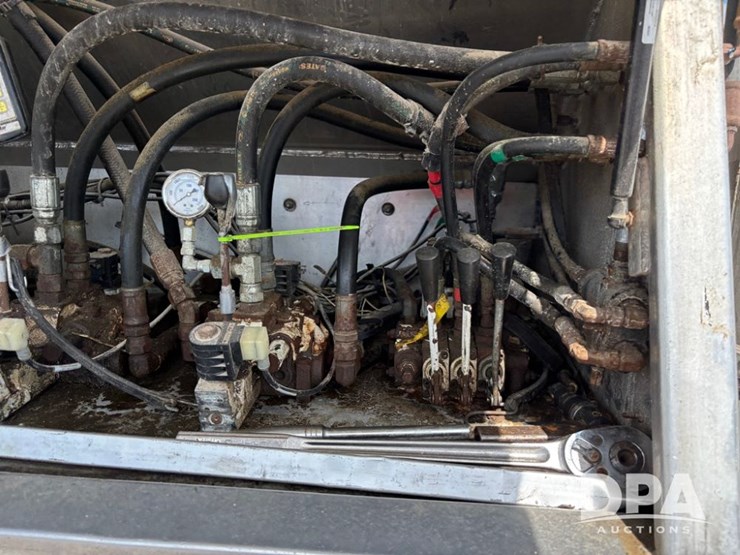 2011-midwest-feed-trailer-(dr11876-unit-6005)-image-32