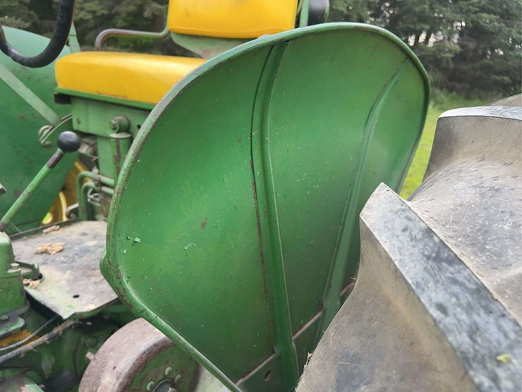 1958-john-deere-520-image-54