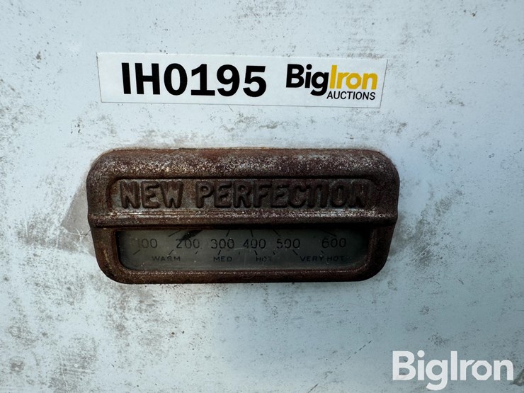 new-perfection-antique-stove/oven-image-20