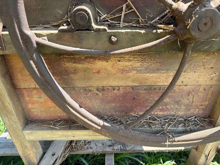 hocking-valley-corn-sheller-and-jack-image-5