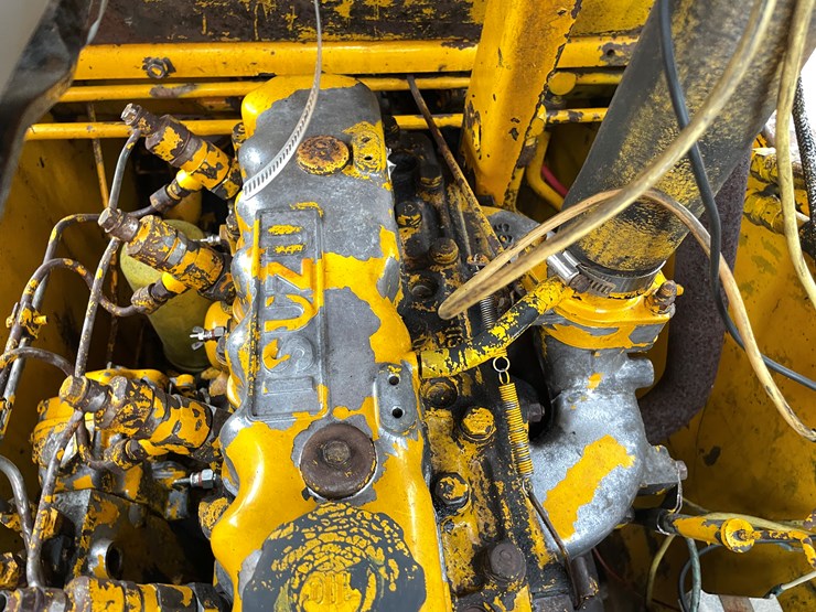 2007-deere-24a-image-11