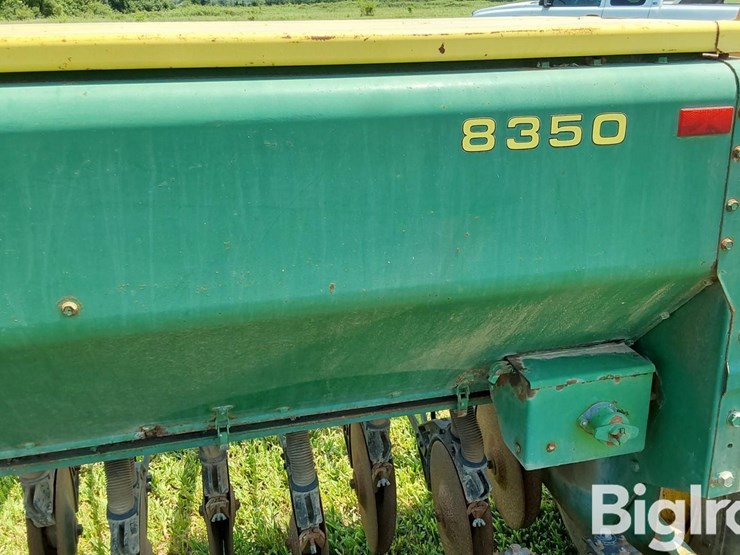 john-deere-8350-image-18