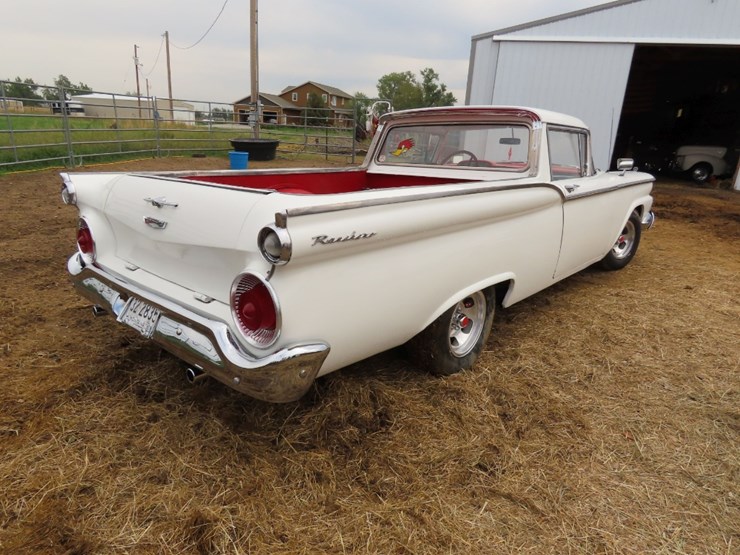 1959-ford-ranchero-image-9