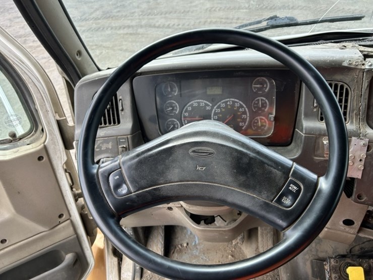 2005-sterling-acterra-image-15