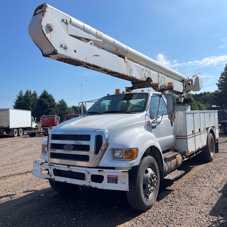 2008 FORD F750