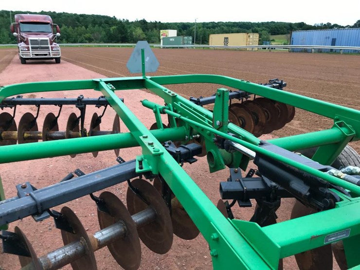 john-deere-110-image-27