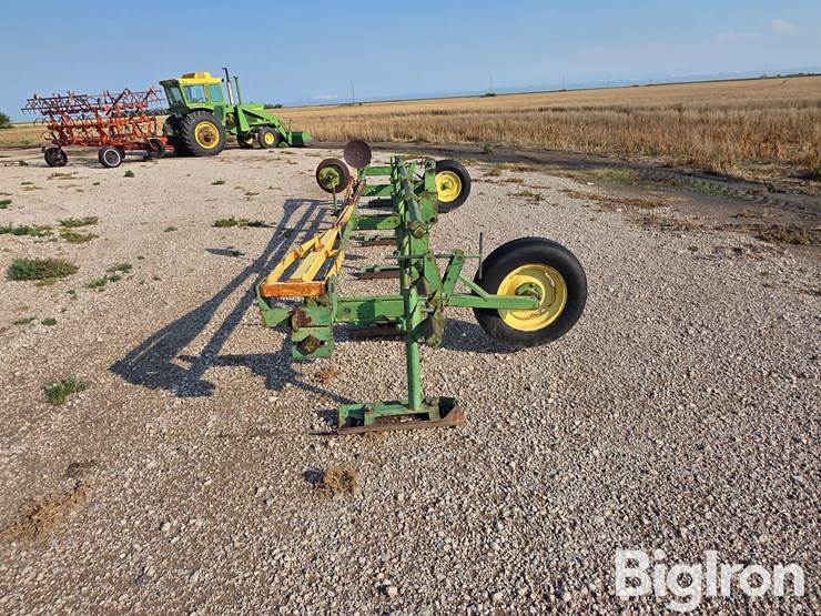 john-deere-48-image-5