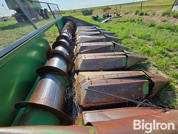 john-deere-853-image-16