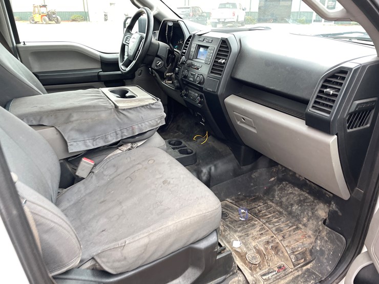 2018-ford-f150-xl-image-15