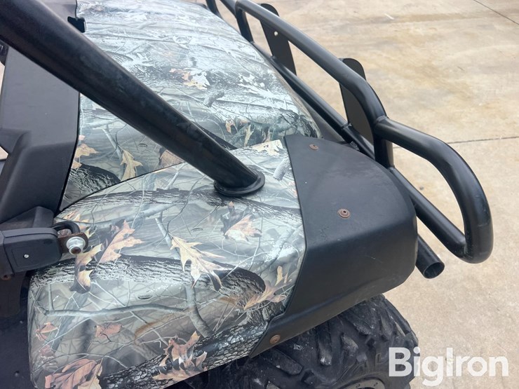 2017-john-deere-gator-image-16