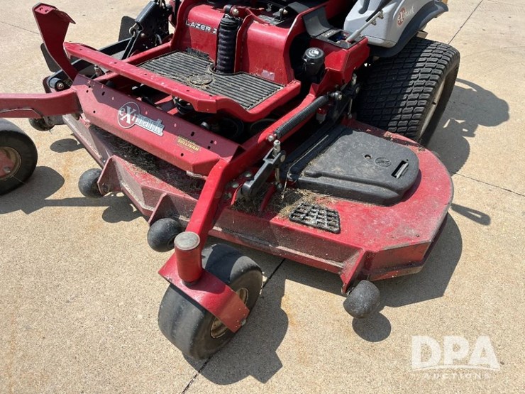 exmark-zero-turn-lawn-mower-(jn2625)-image-11