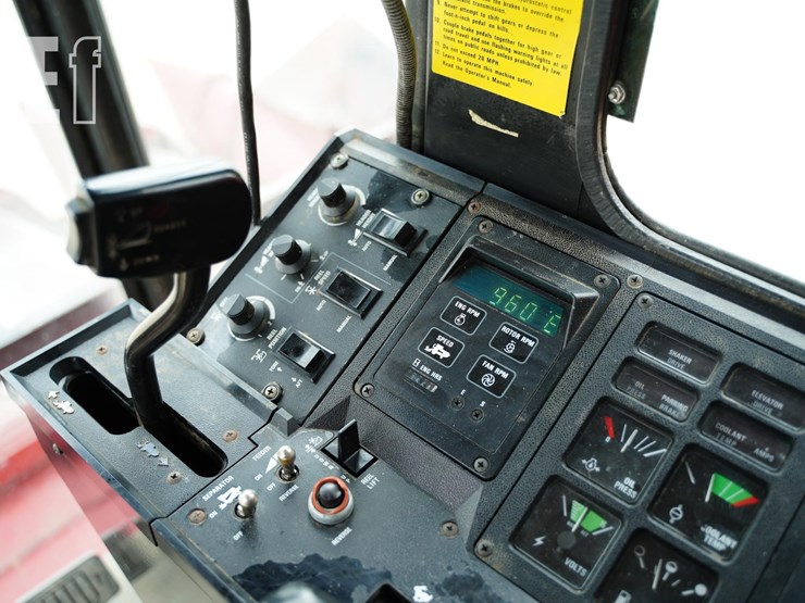 case-ih-1660-image-42