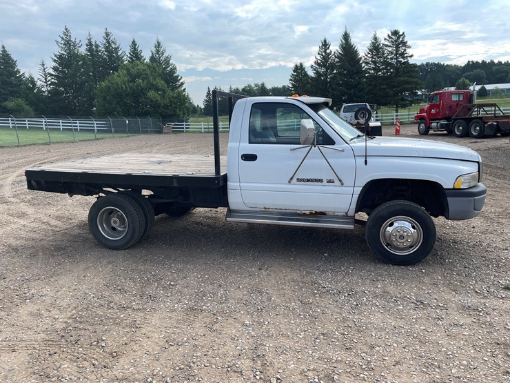 1996-dodge-ram-3500-image-4