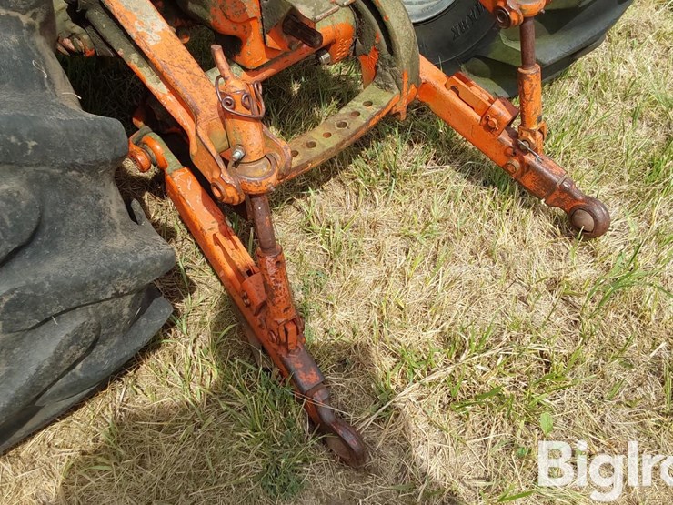 1970-allis-chalmers-180-image-15