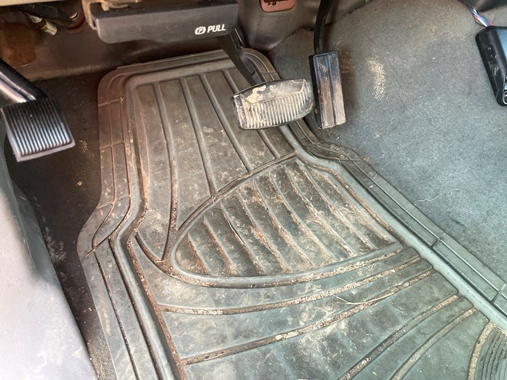 2003-ford-f350-image-40