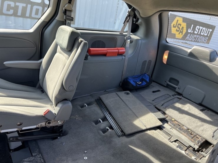 2007-dodge-grand-caravan-image-21