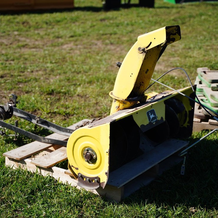 JOHN DEERE 42