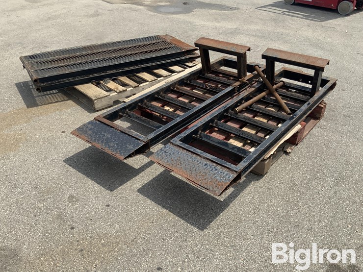 heavy-duty-trailer-ramps-image-1