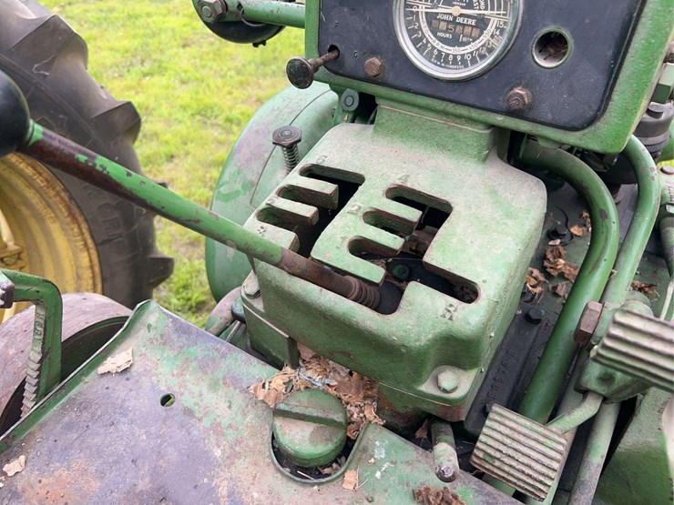 1958-john-deere-520-image-48