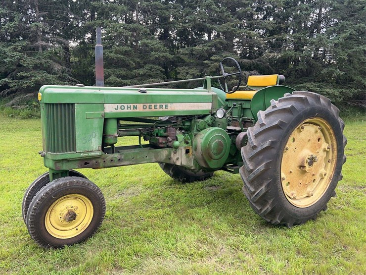 1958-john-deere-520-image-1