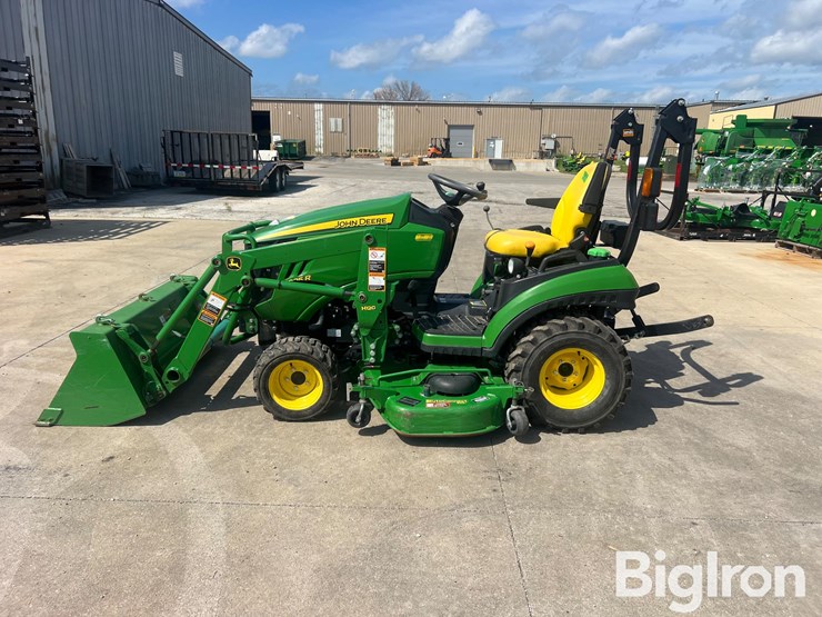 2014-john-deere-1025r-image-8