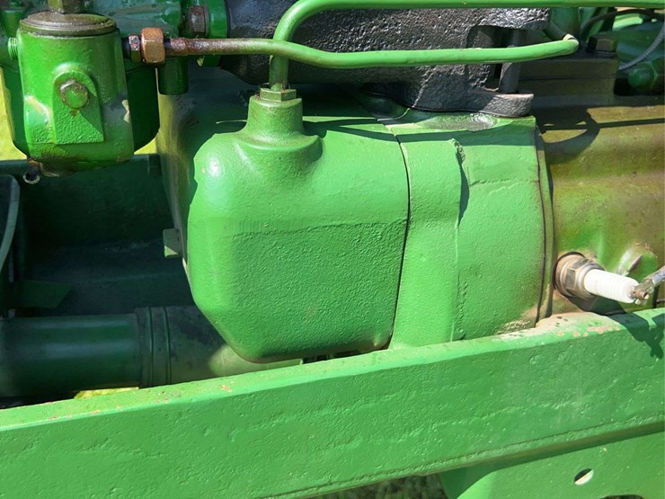 john-deere-model-b-image-66