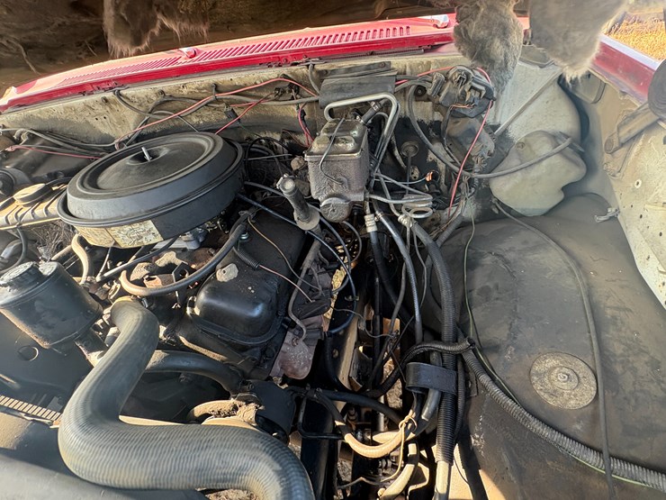 #88-•-#25032-•-1983-gmc-c/k-4x4-t/a-crew-cab-4x4-work-bed-truck-vin:-1gdjk33w0ds511665-image-19