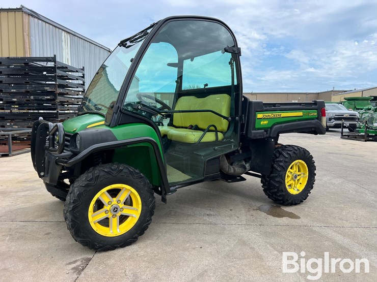 2012-john-deere-gator-image-1