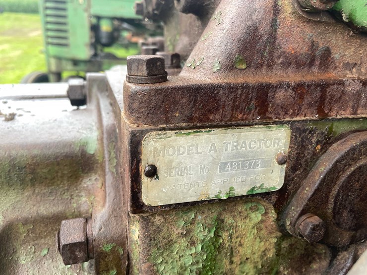 #6676-•-john-deere-parts-tractor-image-12