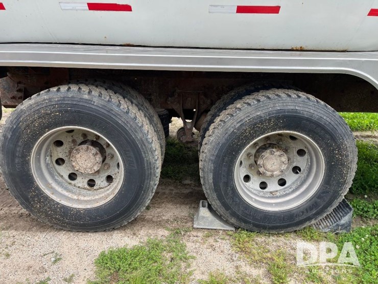 2010-ihc-prostar-7500-lp-truck-(jn2563,-unit-2204)-image-59