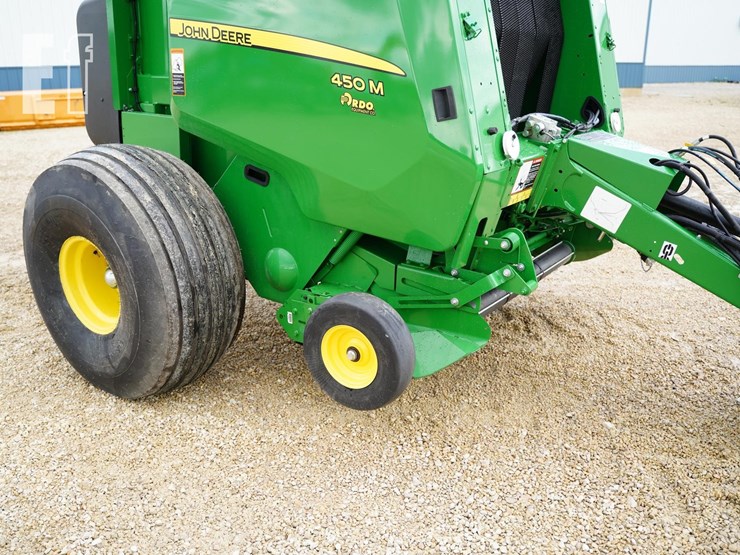 2023-john-deere-450m-image-15