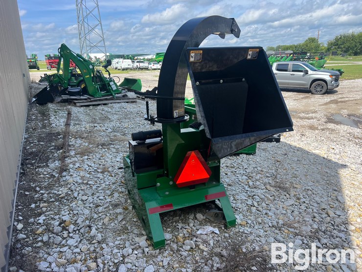 2009-frontier-wc1105-3-pt-wood-chipper-image-5