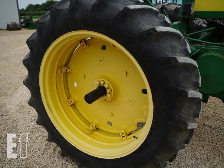 john-deere-720-image-20