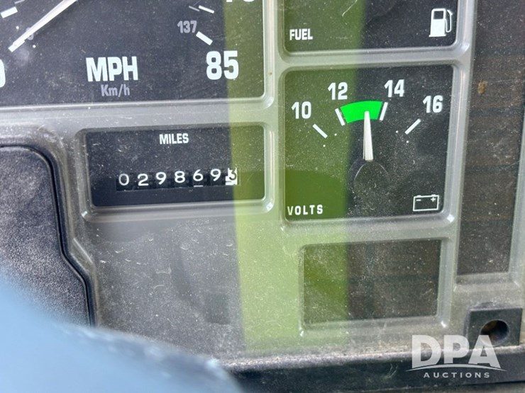 1999-ihc-8100-flatbed-truck-(gp11125,-unit-17355)-image-71