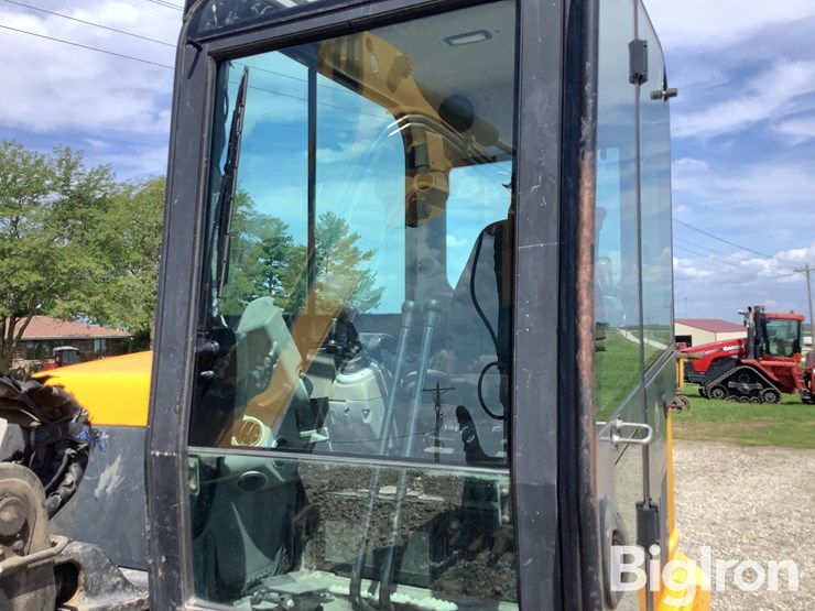 jcb-85z-1-image-11