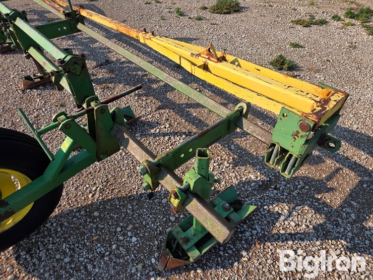 john-deere-48-image-14