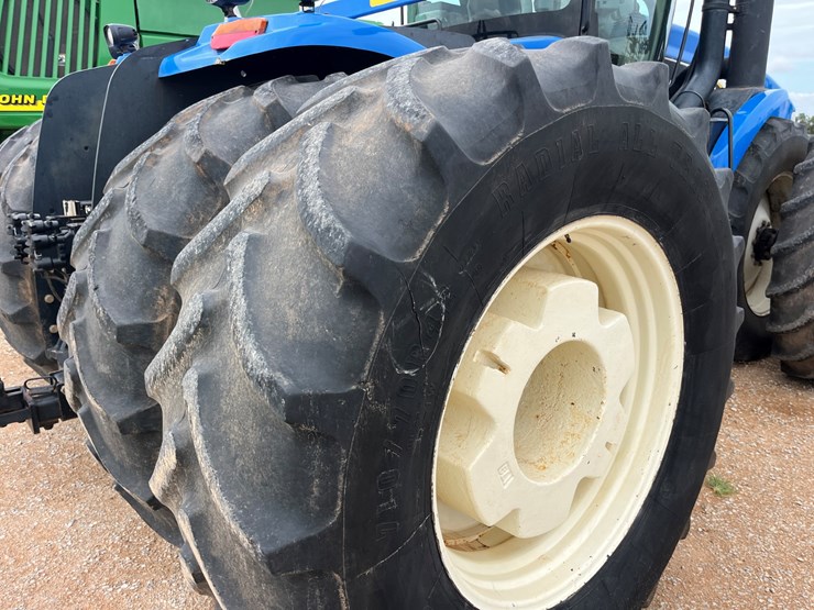 2005-new-holland-tj375-image-11