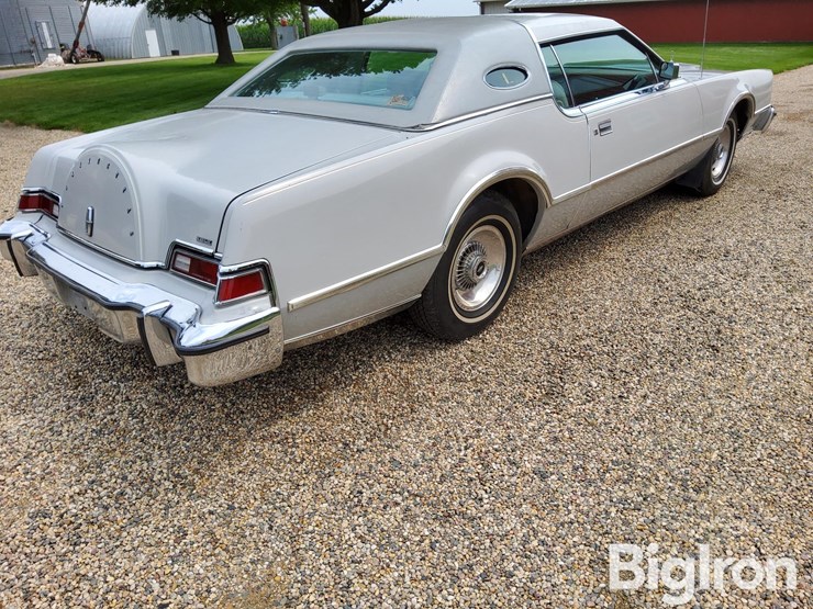 1976-ford-460-image-5