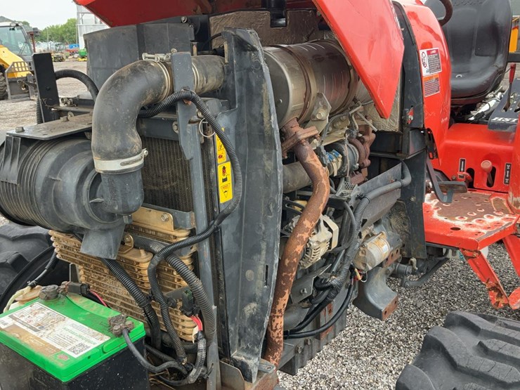 2016-kubota-mx5800-image-30