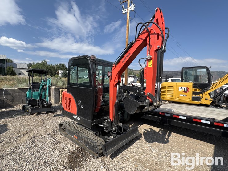 2025-agt-qnt50r-mini-excavator-image-3
