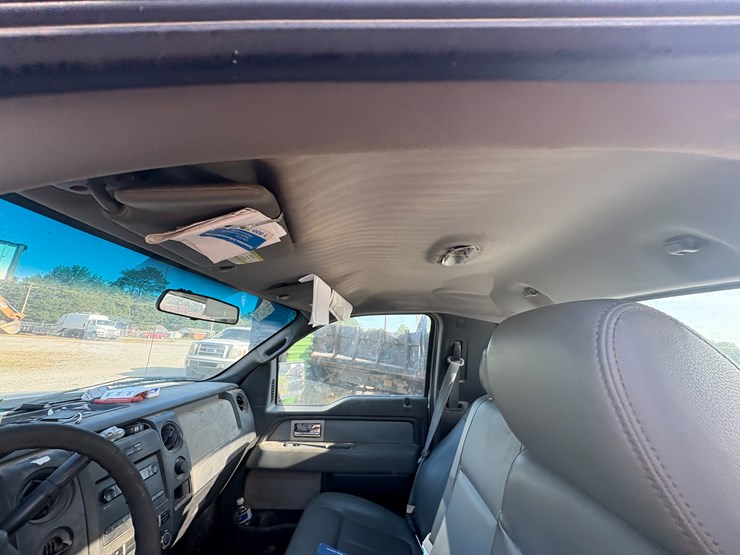 2011-ford-f150-image-26