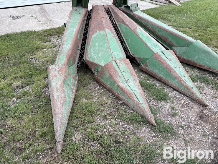 john-deere-3r30-forage-harvester-head-image-15