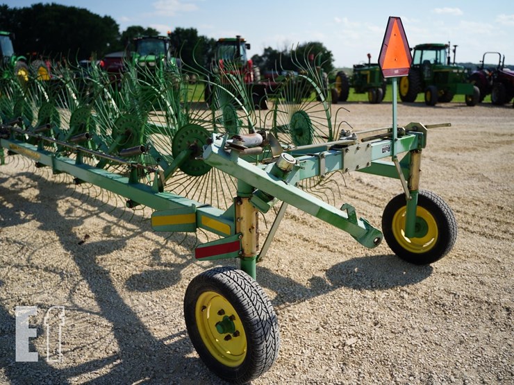 2001-john-deere-704-image-15