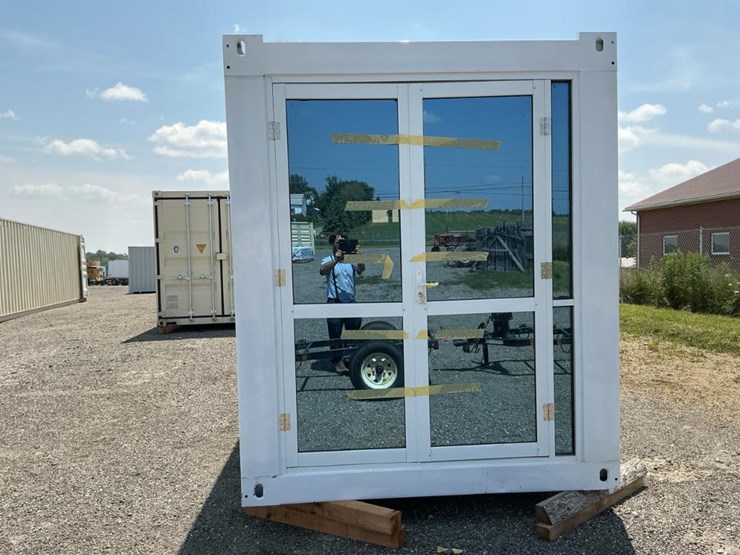 #4021-•-hurricane-20-expandable-container-house-image-8