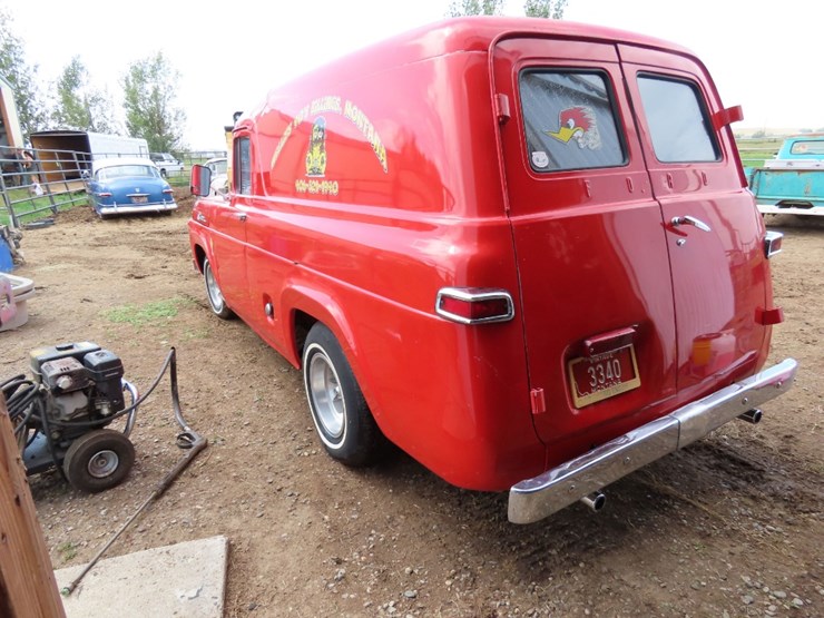 1957-ford-panel-truck-image-5