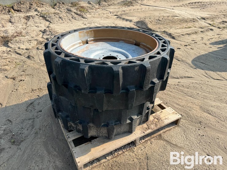valley-revolution-47x15-airless-pivot-tires-image-9