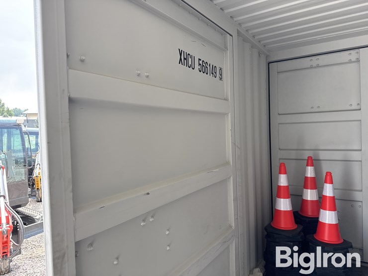2024-40'-one-trip-shipping-container-image-15
