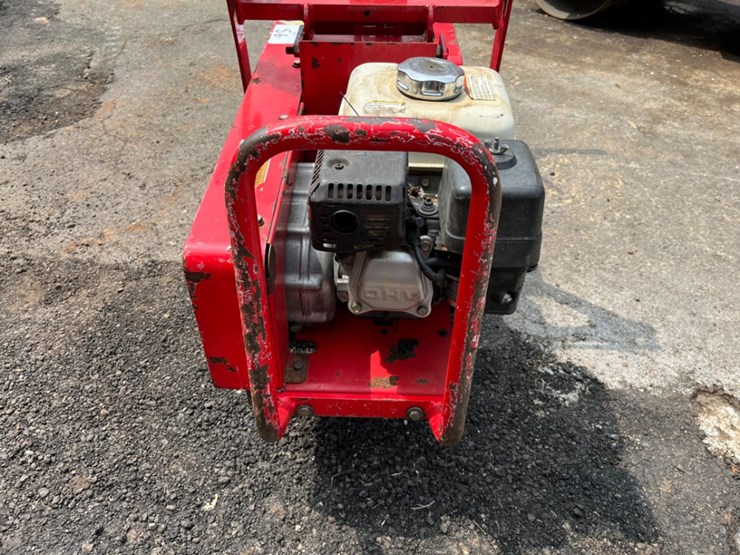 schiller-classen-hydro-drive-sod-cutter-image-4